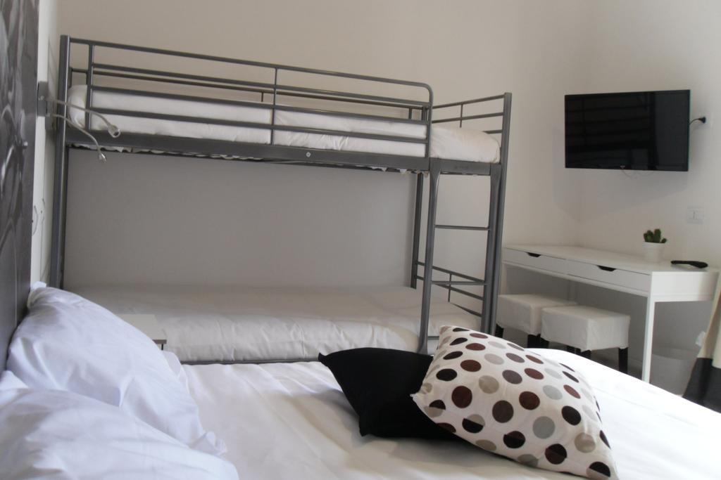 צ'יוויטווקיה 5 Rooms Affittacamere חדר תמונה