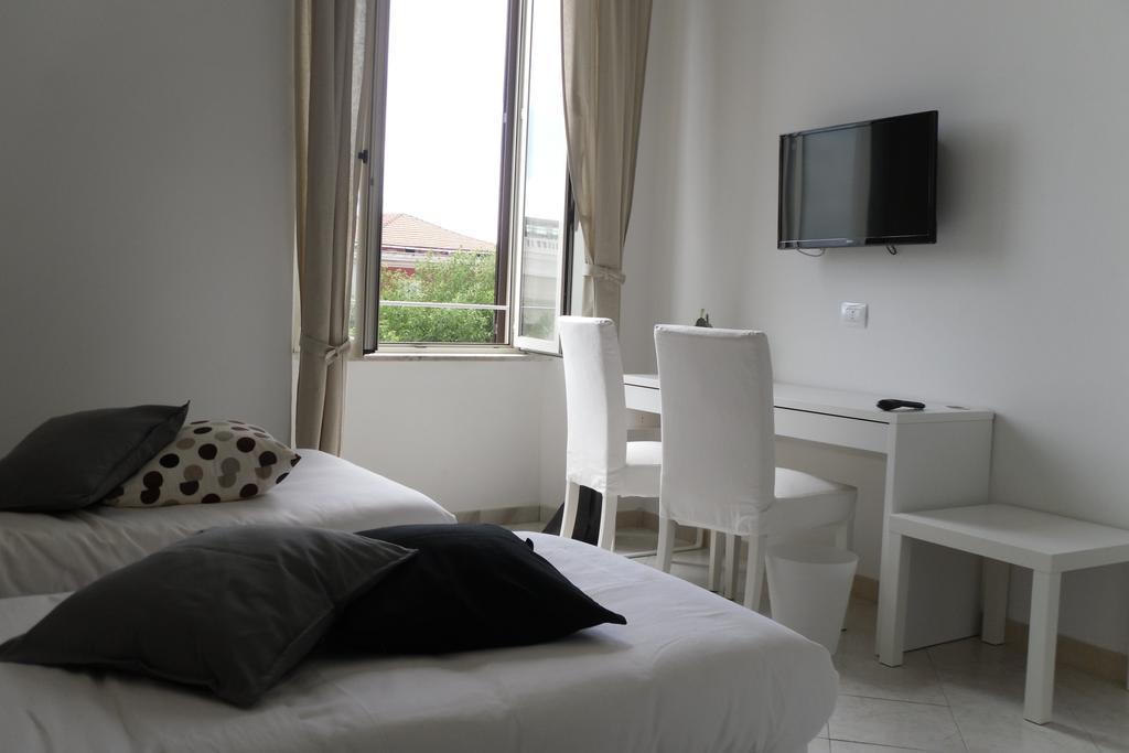צ'יוויטווקיה 5 Rooms Affittacamere חדר תמונה